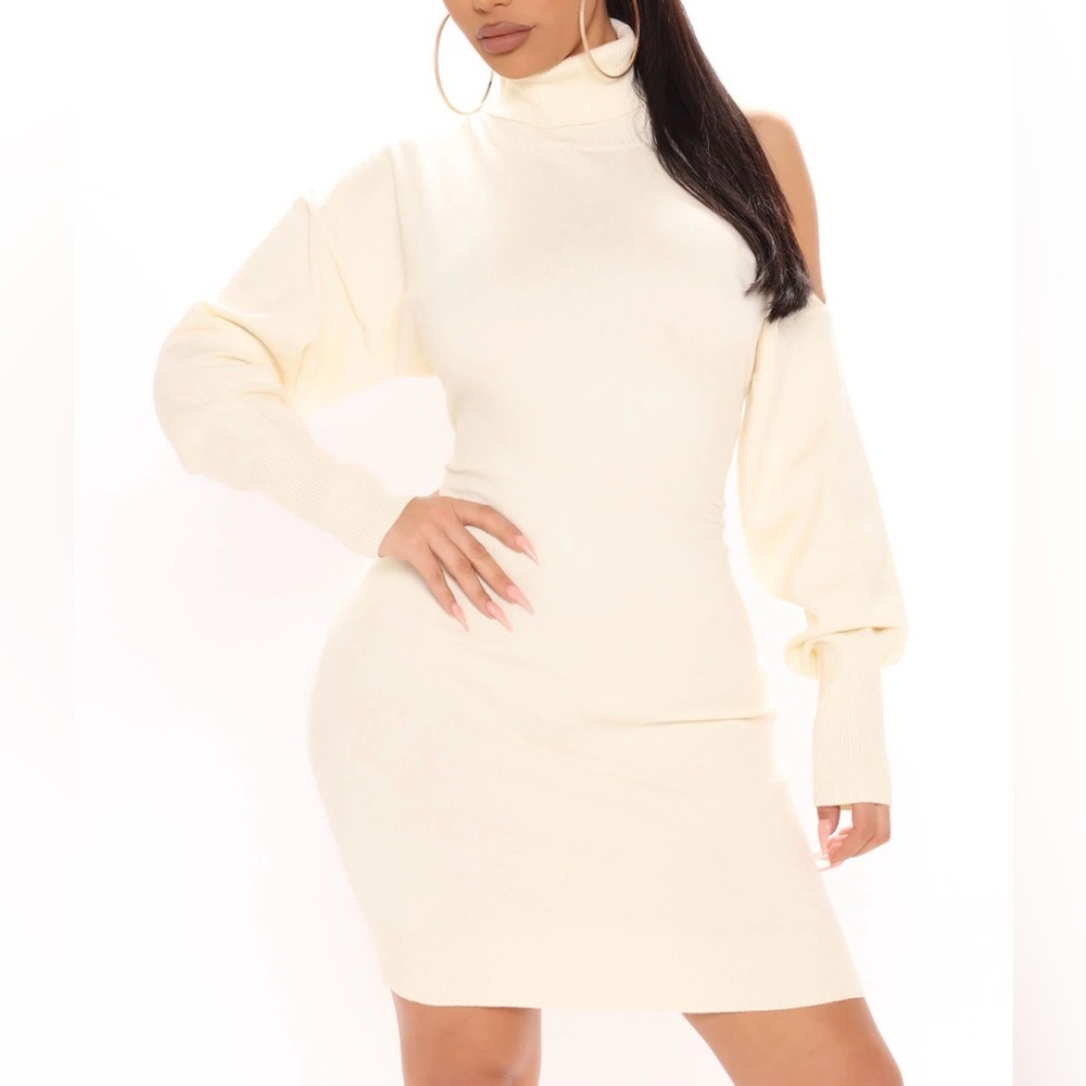 Fashion Nova “Oakley” Sweater Mini Dress/Cream